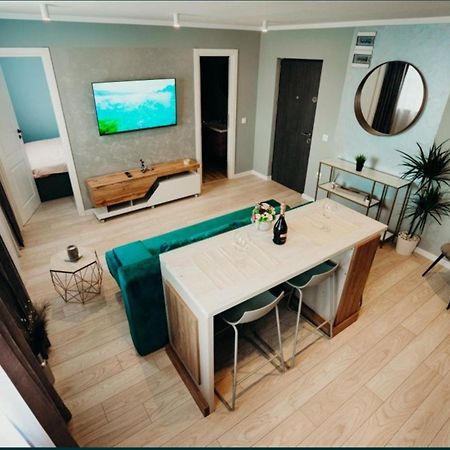 Apartamento Studio 76 Onesti Exterior foto