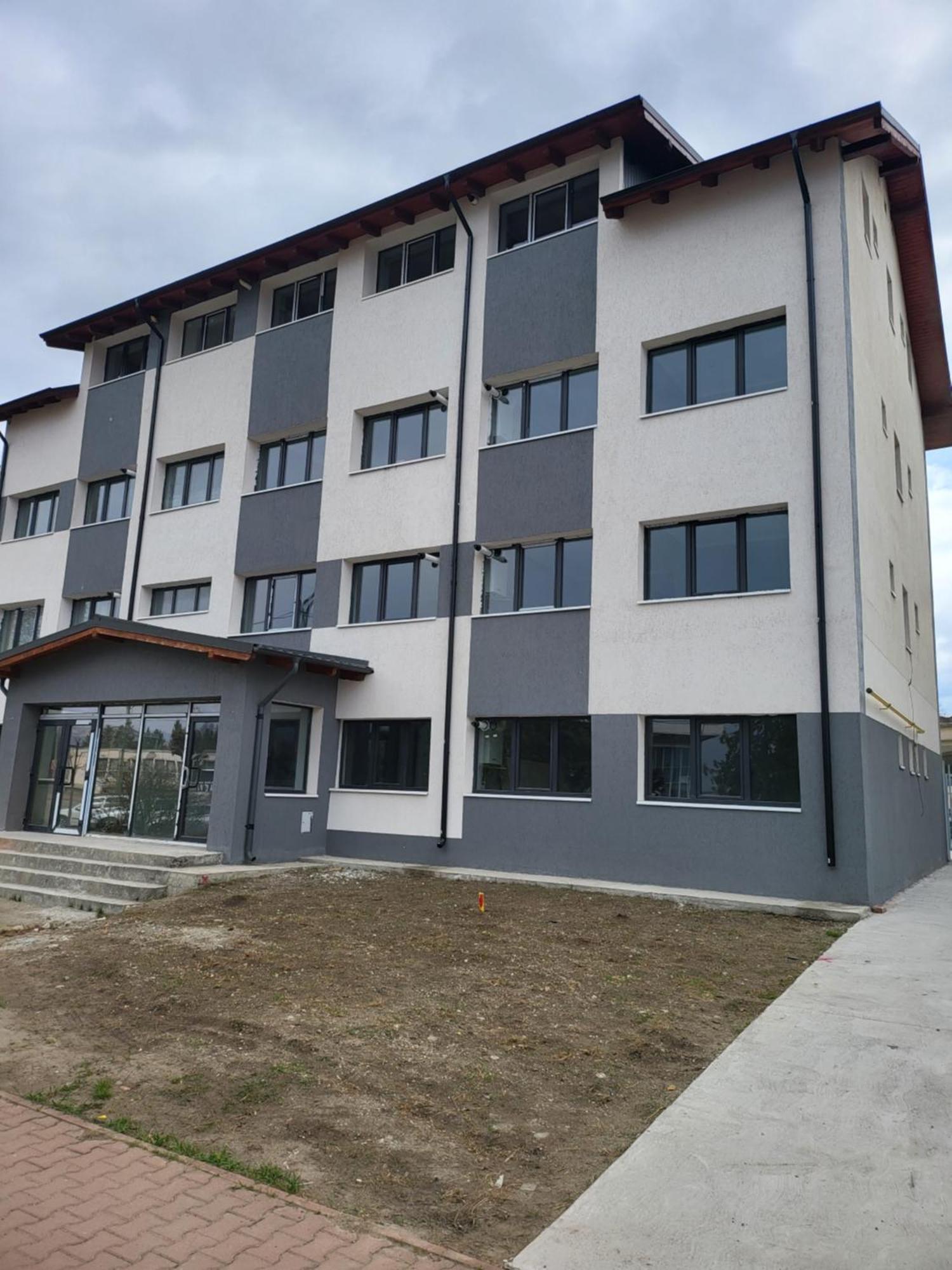 Apartamento Studio 76 Onesti Exterior foto